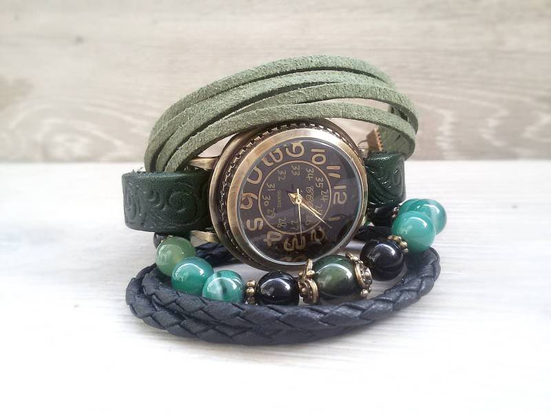 Grüne Armbanduhr Boho Damenuhr Echtleder Uhr Hipster Vintage Schmuck Für Frau Geschenk von ArtWatchDesign