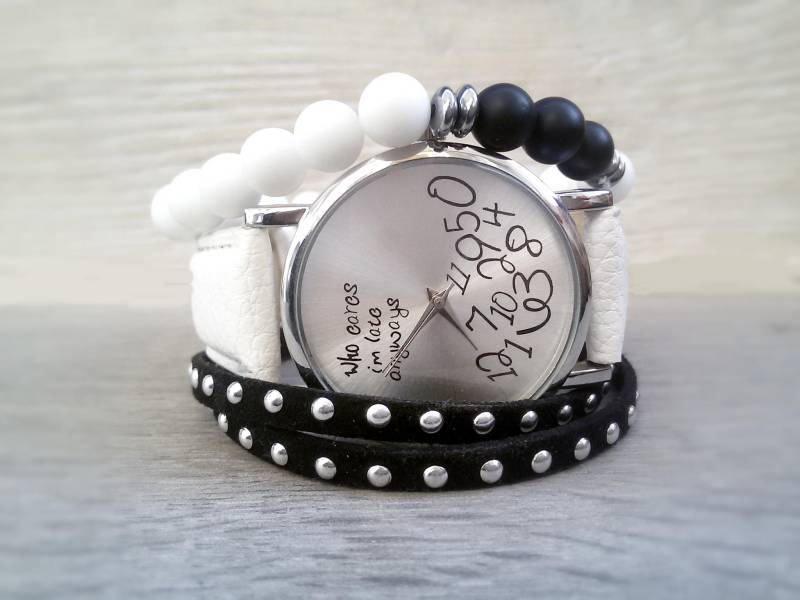 Schwarz Weiß Uhr Für Frauen Lustiges Geschenk Damen Armbanduhr Was Auch Immer Ich Späte Trotzdem Hipster Armband Geburtstag Sie Schwarz Weiß Uhr Für Frauen Lustiges Geschenk Damen Armbanduhr Was Auch Immer Ich Späte Trotzdem Hipster Armband Geburtstag Sie von ArtWatchDesign