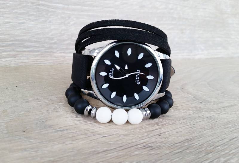 Schwarze Uhr Für Frau Boho Armband Damen Leder Minimalist Elegante Moderne Sie B-Day Geschenk Schwarze Uhr Für Frau Boho Armband Damen Leder Minimalist Elegante Moderne Sie B-Day Geschenk von ArtWatchDesign