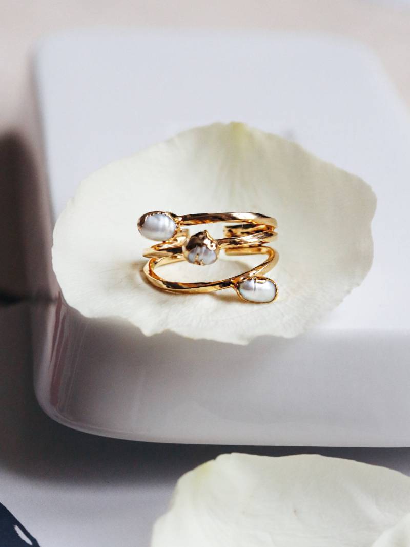 Vergoldeter Perlenring, Süßwasserperlenring, Barockperlenring, Keshi Verstellbarer Ring, Geschenk Für Die Braut, Sie von ArtandCraftsJewelry