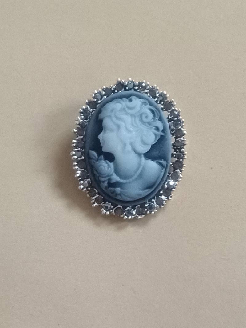 Eine Ausgefallene Brosche Anstecknadel Schmuck Vintage Wunderschön von ArtbyCarlotta