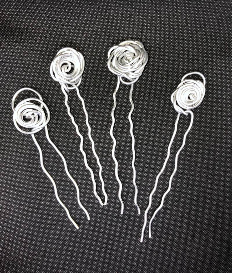 Twisted-Rose Haar Stickpin Twisted-Rose Haar Stickpin von ArtbyLawrie