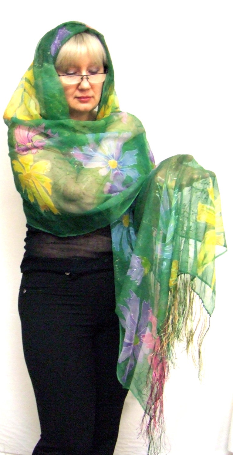 Seiden Handbemalt Schal Einer Machen Auf Bestellung Wickeln Hijab Schleier Dupatta Exklusive Wearable Kunst Lange Große Mit Fransen von ArtbyLora