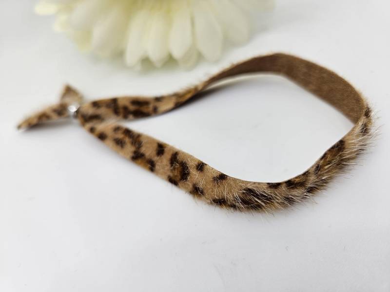 Leo Armband Festivalarmband Leomuster Schmuck Leoprint Stoff Leopardenmuster Mit Schiebeperle Aus Edelstahl von ArtePhenia
