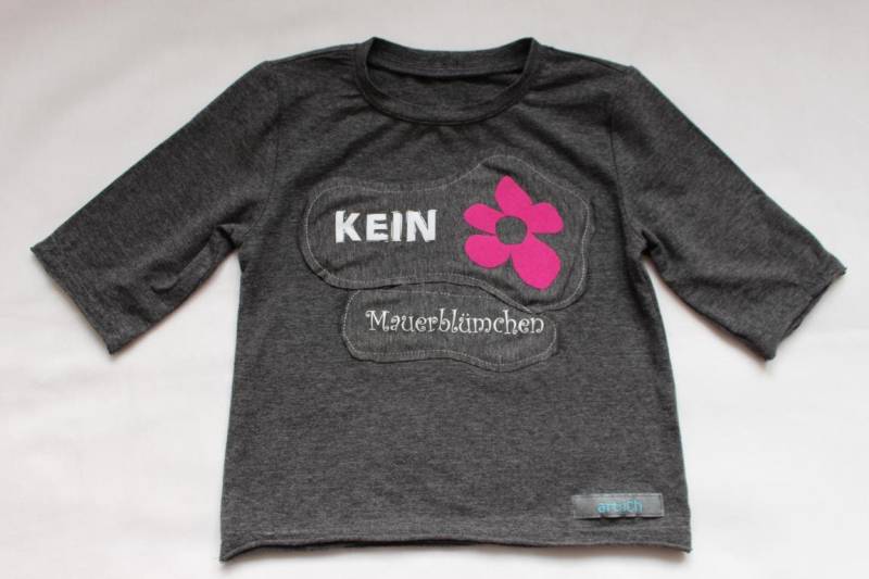 Mädchenshirt "Kein Mauerblümchen", Shirt Mit Applikation, Kleinmädchenshirt, Kinderlangarmshirt, Kindershirt Schriftzug, Kleinkindshirt von ArtichDesign