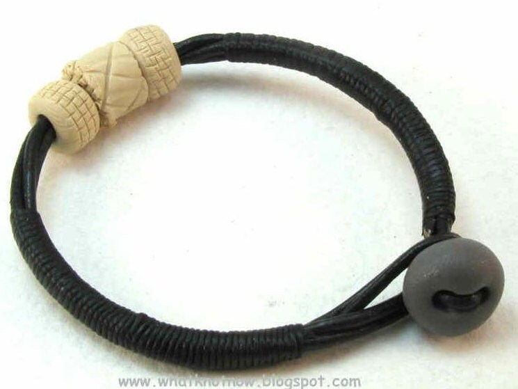 Lederband Schwarz Mit Fimoperlen Gr.s 3074 Lederband Schwarz Mit Fimoperlen Gr.s 3074 von ArtifactSite
