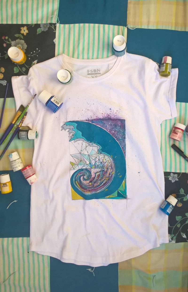 Goldener Schnitt Handbemalt T-Shirt von Artiomity