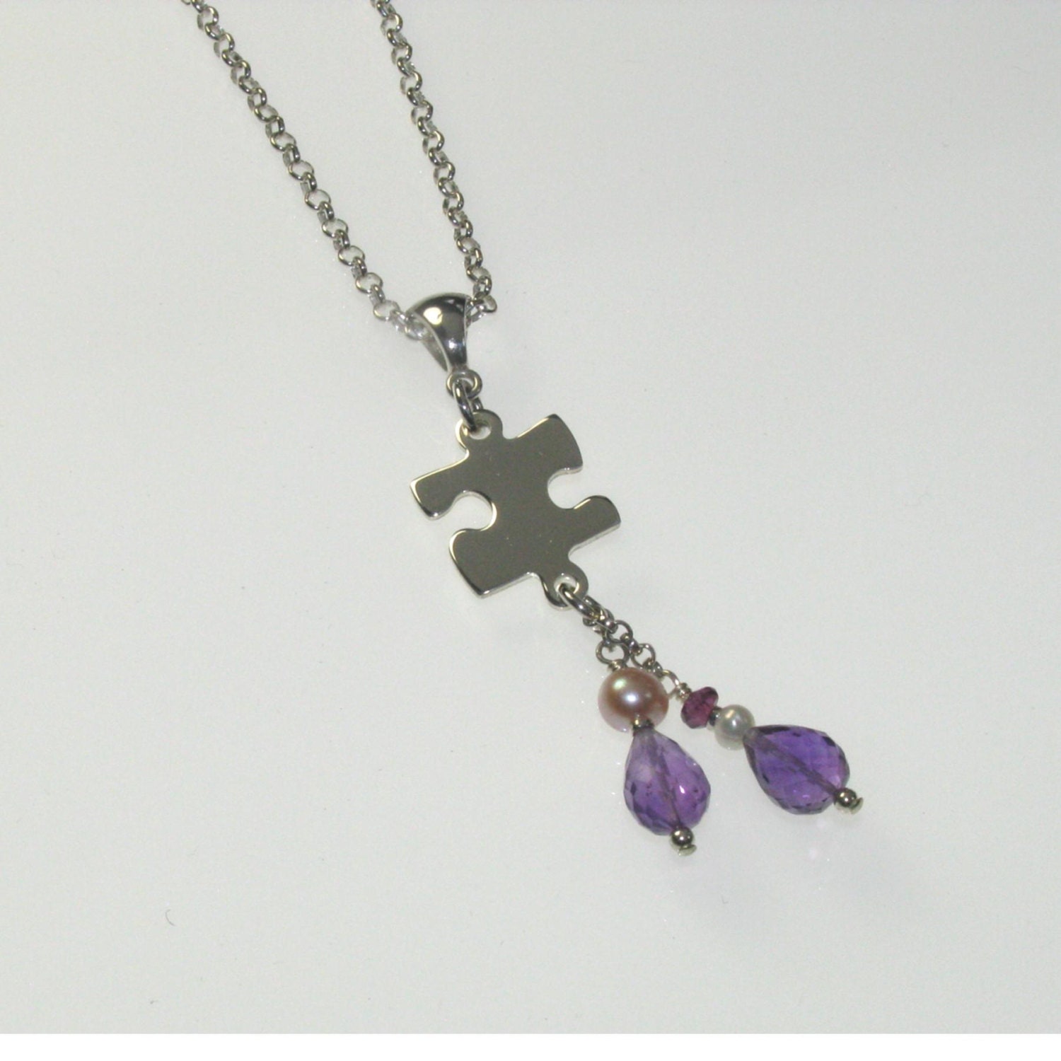 Sterling Silber Puzzle Stück Anhänger Mit Natürlichen Stein Quaste Für Autismus Sterling Silber Puzzle Stück Anhänger Mit Natürlichen Stein Quaste Für Autismus von ArtisanForAutism