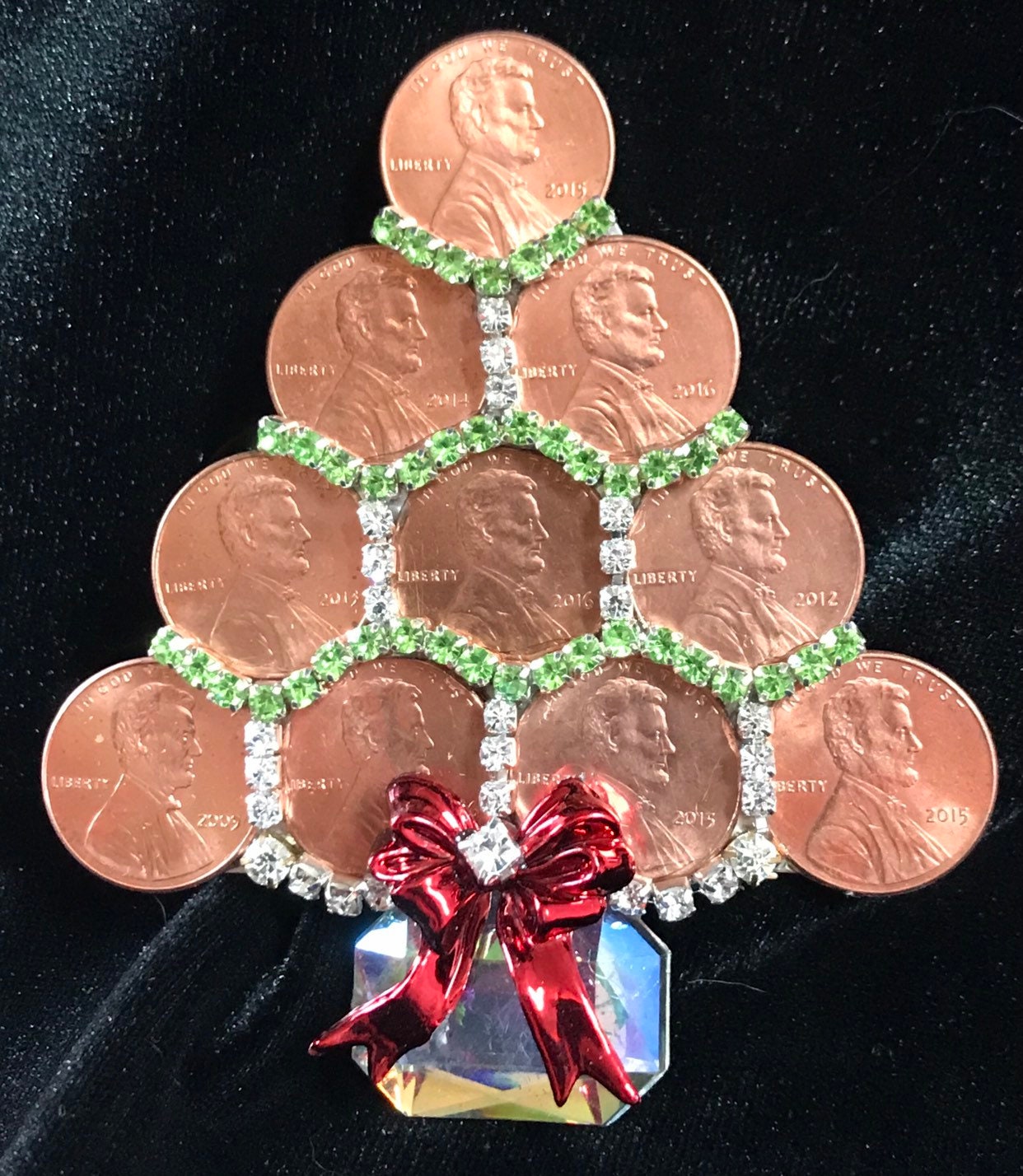Genuine Pennies Echtgeldbaum Vintage Strass Weihnachtsbaum Pin Brosche Signiert Laheir Genuine Pennies Echtgeldbaum Vintage Strass Weihnachtsbaum Pin Brosche Signiert Laheir von ArtisanJewelryLaHeir