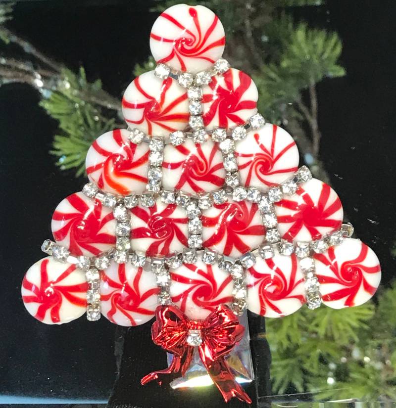 Glas Peppermint Candy & Vintage Strass Weihnachtsbaum Pin Laheir Glas Peppermint Candy & Vintage Strass Weihnachtsbaum Pin Laheir von ArtisanJewelryLaHeir