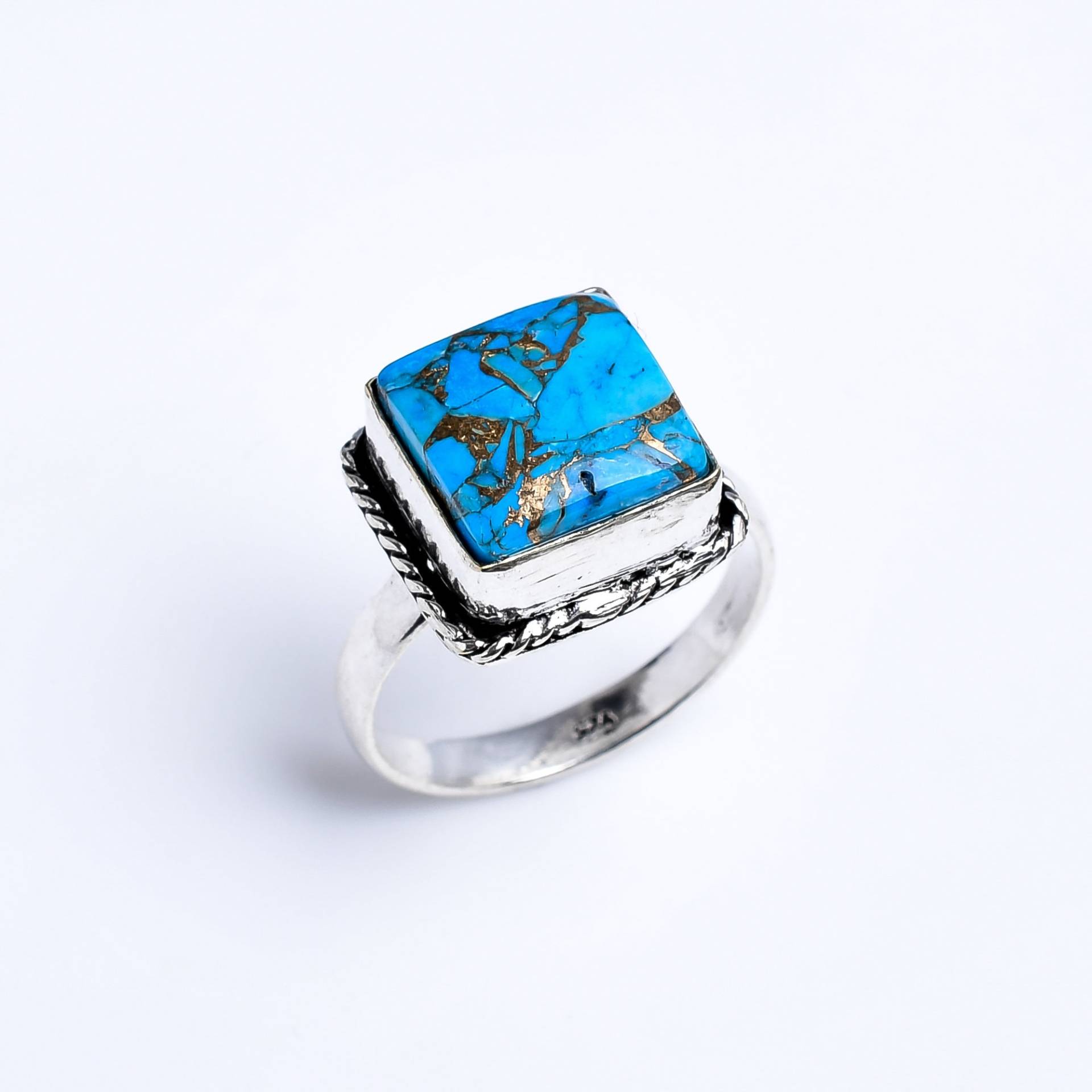 Großer Kupfer-Türkis-Edelsteinring, Oxidierter Silberring, Designer-Handgemachter Frauen-Knappen-Form-steinring, Ring Für Jahrestagsgeschenkidee von ArtisanStoneJewelry