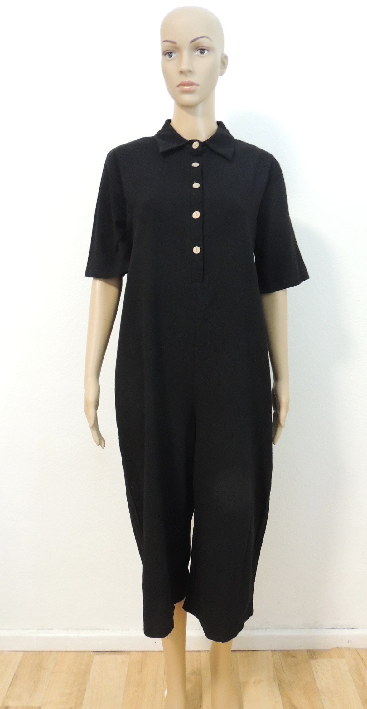 Hemdkragen Jumpsuit Mit Kurzarm Und Weitem Bein, Sommer Overall Kurze Knopfleiste von ArtisanWithPassion
