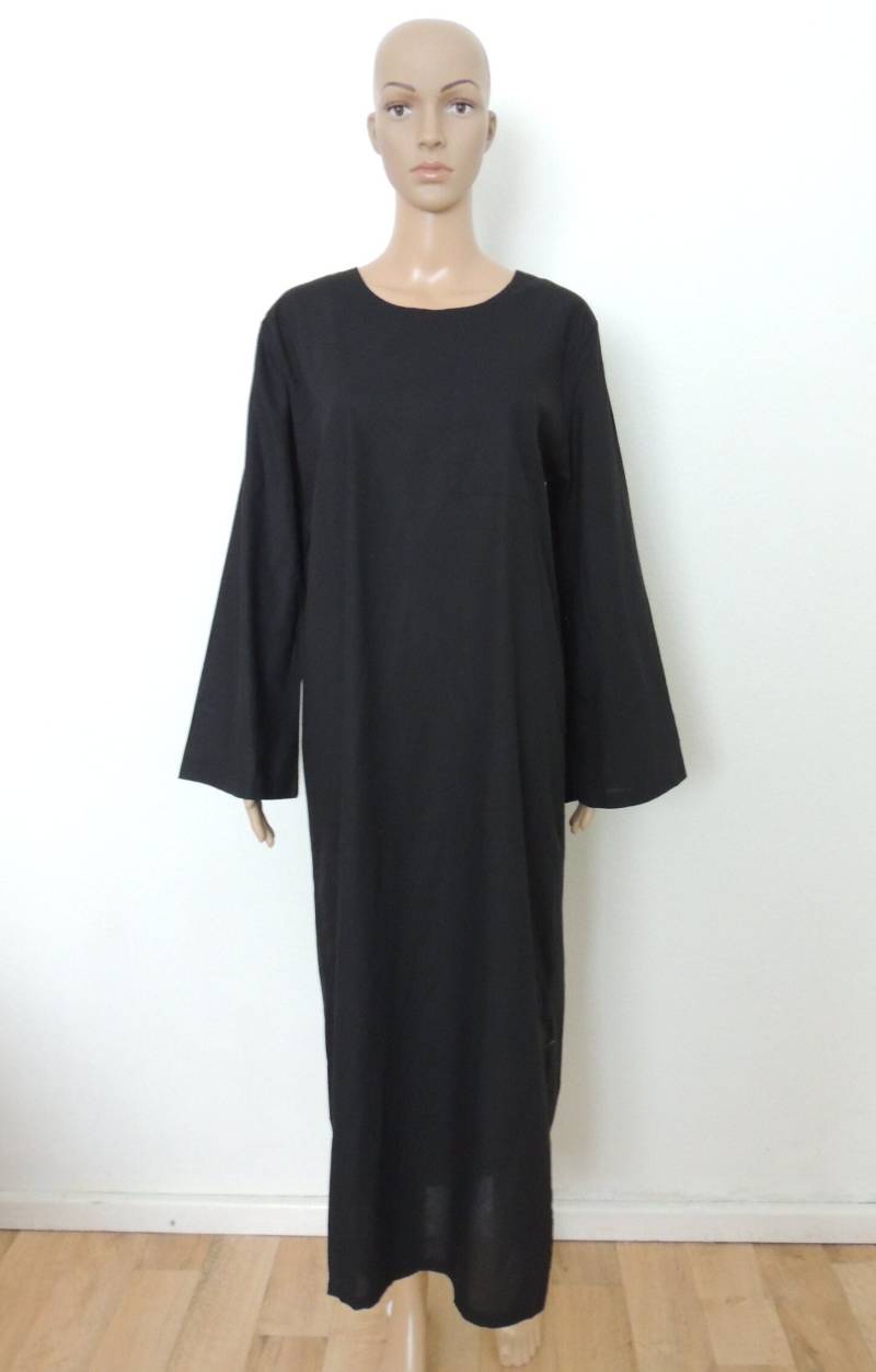 Maxi Sommerkleid in Schwarz, Schlupfkleid Mit Seitenschlitze Und Langarm, Damenkleid Rundhals-Ausschnitt von ArtisanWithPassion