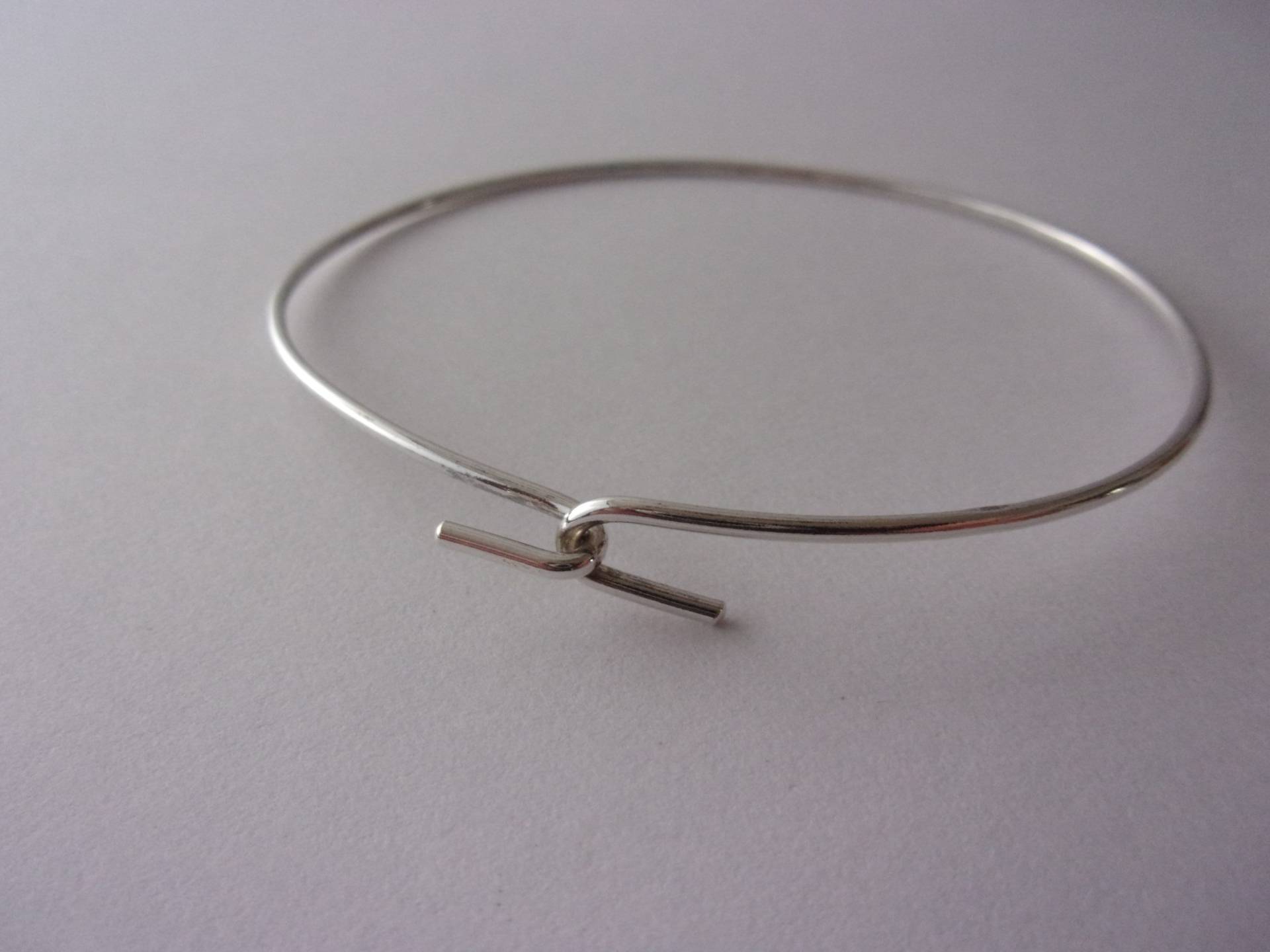 Feines Häkelarmband Feines Häkelarmband von ArtisanatPrecieux
