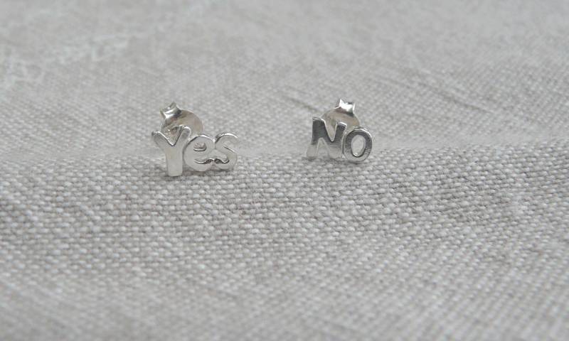 Silberohrringe „Ja/Nein" von Artisane31