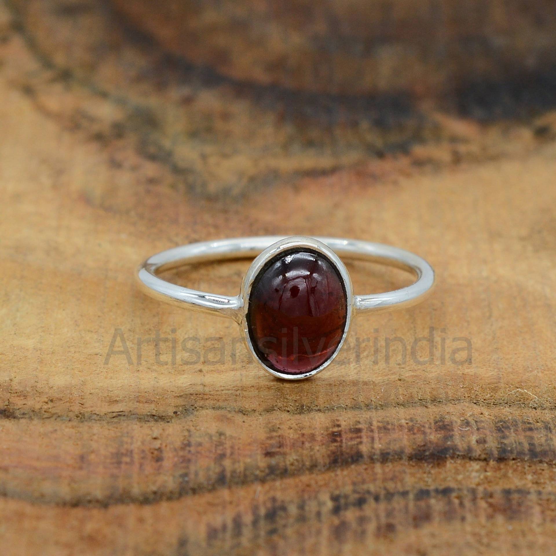 Roter Granat Ring, 925 Silber Schmuck, Januar Birthstone Zierlicher Fidget Frauen Edelstein Ring von ArtisansilverIndia