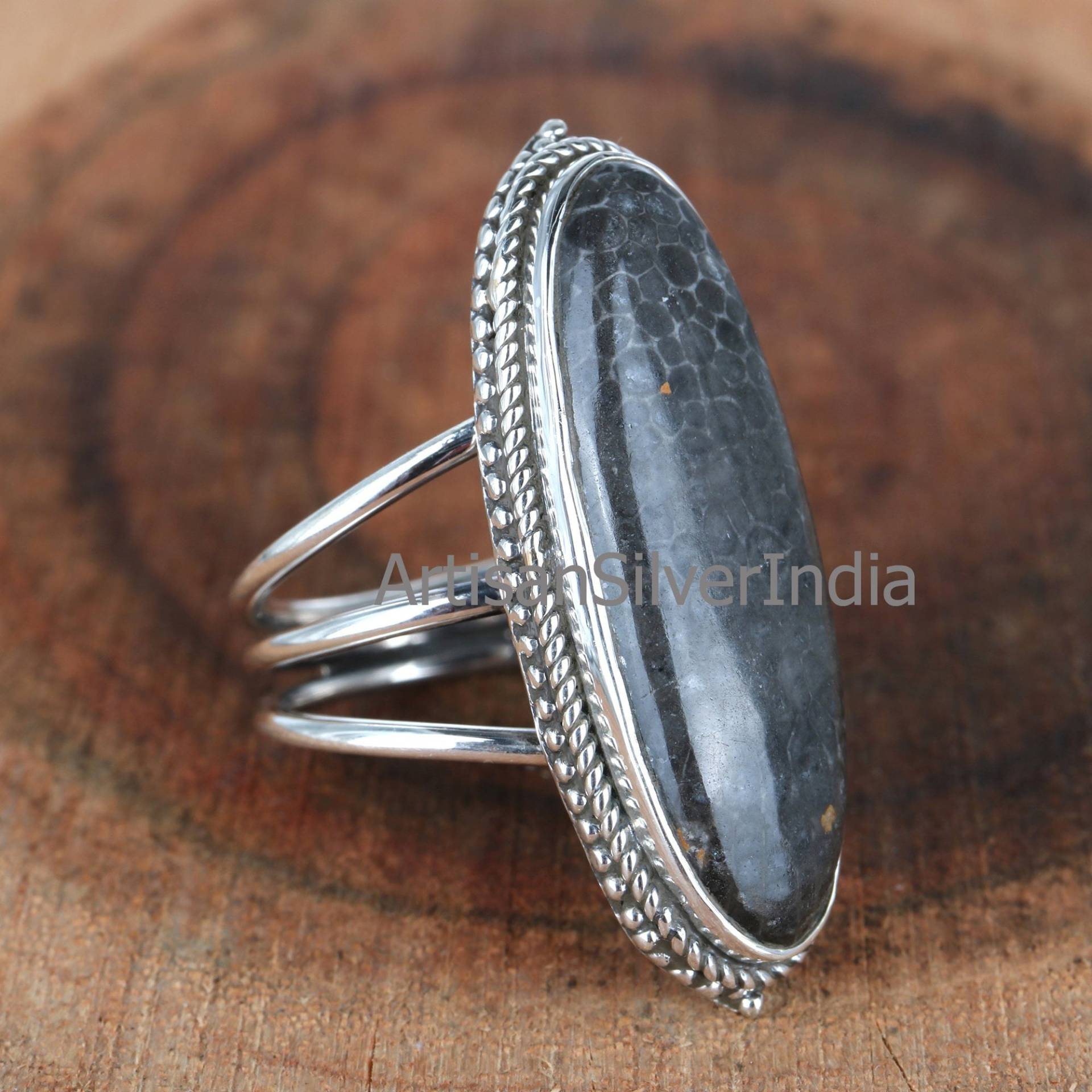 Schwarze Koralle Ring, Edelstein Boho 925 Silber Fossilien Jeden Tag Weihnachtsgeschenk, Frauen Versprechen Ring von ArtisansilverIndia