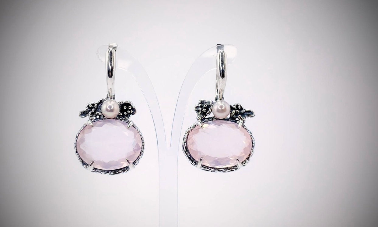 Rosa Quarz Ohrringe, Silber Blumen Perlen Tropfen Ovale Kronleuchter Statement Geburtsstein Geschenk Für Mutter von ArtissimoArtGallery