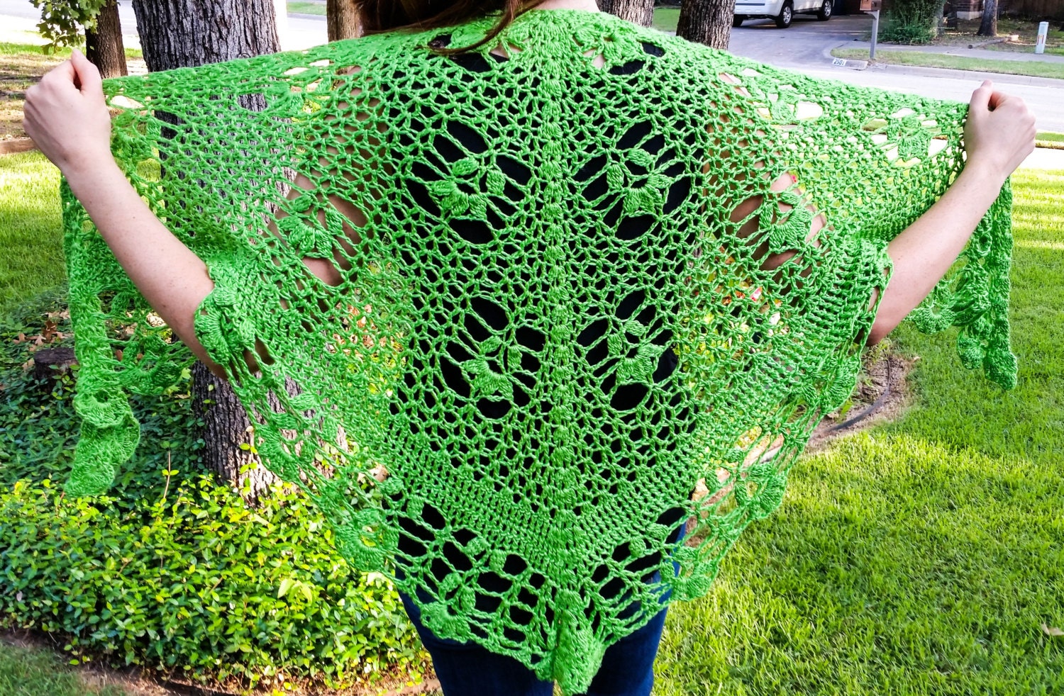 Gehäkelter Seidenspitzenschal - Key Lime Green Oder Wählen Sie Ihre Farbe 100% Handgefärbtes Seidengarn Auf Bestellung Gefertigt von ArtistBeeBee