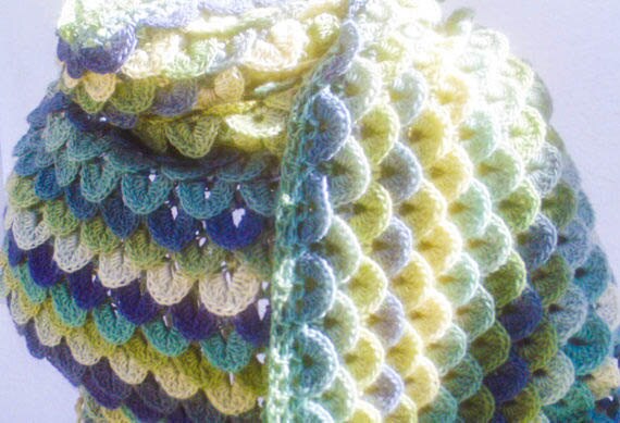 Krokodil Stitch Schal - Made To Order S Bis Plus Size Shrug Wolle Häkeln Wrap Große Häkel Stola Krokodil Stitch Schal - Made To Order S Bis Plus Size Shrug Wolle Häkeln Wrap Große Häkel Stola von ArtistBeeBee