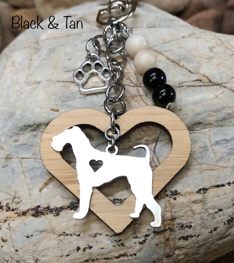 Airedale Terrier Hunde Schlüsselanhänger, Edelstahl Edelstein Taschenanhänger, Schmuck, Haustier Andenken, Weihnachtsgeschenk Airedale Terrier Hunde Schlüsselanhänger, Edelstahl Edelstein Taschenanhänger, Schmuck, Haustier Andenken, Weihnachtsgeschenk von ArtistCreationsKaren