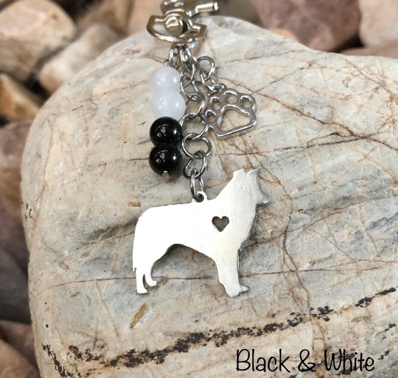 Border Collie Hund Schlüsselanhänger, Haustier Taschenanhänger, Schmuck, Hundeliebhaber, Weihnachtsgeschenk Border Collie Hund Schlüsselanhänger, Haustier Taschenanhänger, Schmuck, Hundeliebhaber, Weihnachtsgeschenk von ArtistCreationsKaren