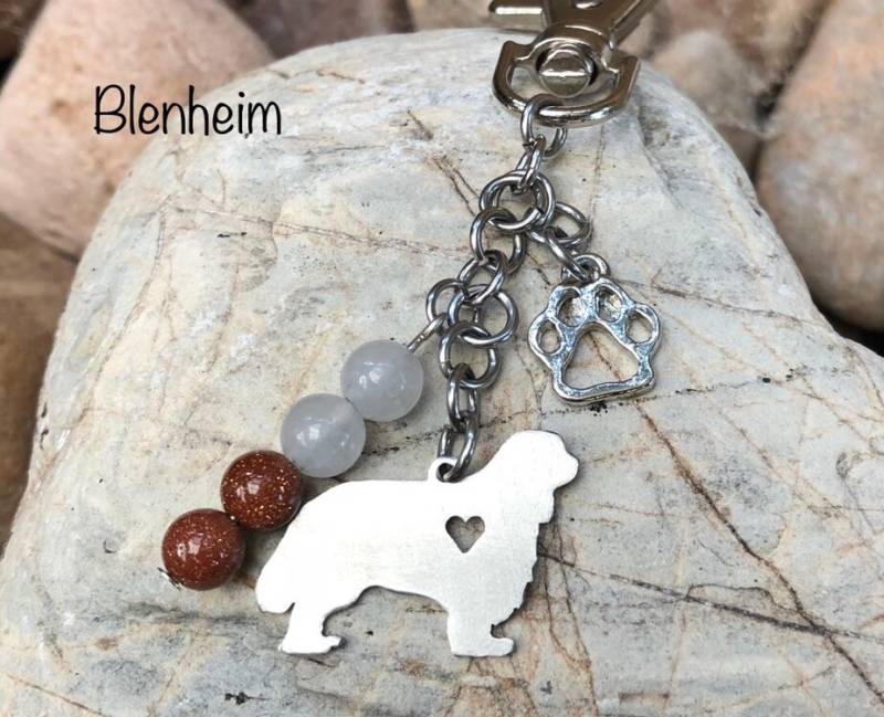 Cavalier King Charles Spaniel Hunde Schlüsselanhänger, Edelstahl Taschenanhänger, Haustier Schmuck, Kavalier Schmuck Cavalier King Charles Spaniel Hunde Schlüsselanhänger, Edelstahl Taschenanhänger, Haustier Schmuck, Kavalier Schmuck von ArtistCreationsKaren