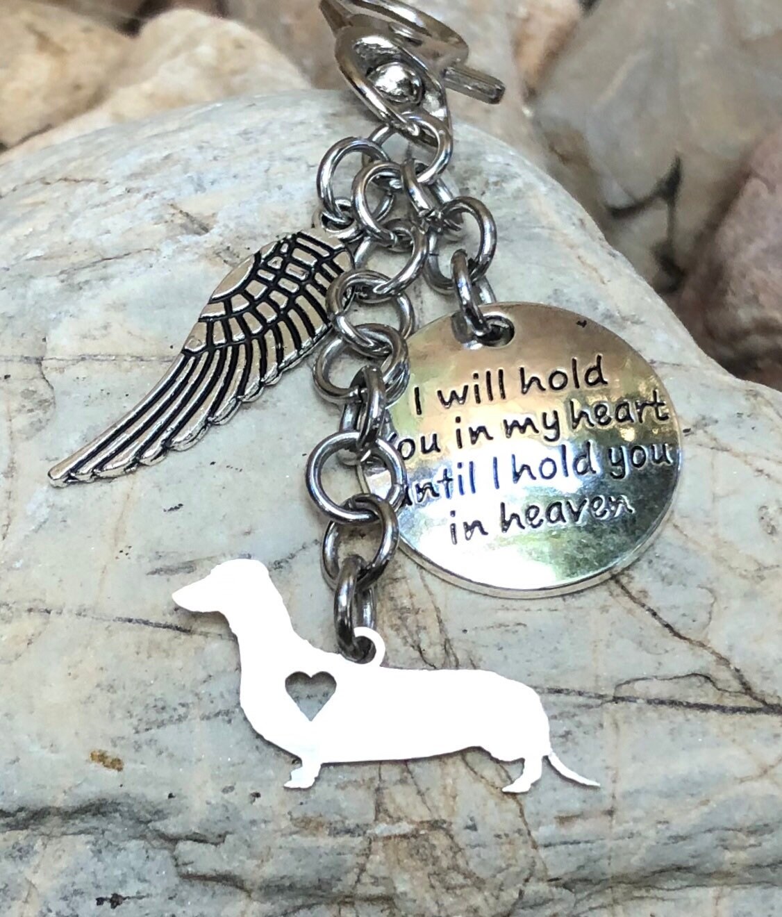 Dackel Hund Haustier Erinnerung Schlüsselanhänger - Andenken Verlust Taschenanhänger Schmuck von ArtistCreationsKaren