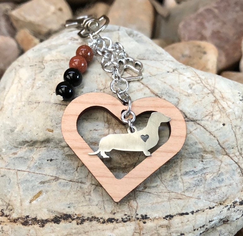 Dackel Hund Schlüsselanhänger, Edelstahl Taschenanhänger, Haustier Andenken, Schmuck, Tier, Weihnachten, Geschenk von ArtistCreationsKaren