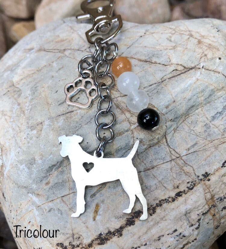 Jack Russel Hund Schlüsselanhänger, Edelstahl Taschenanhänger, Haustier Schmuck, Andenken, Tier, Weihnachten, Geschenk Jack Russel Hund Schlüsselanhänger, Edelstahl Taschenanhänger, Haustier Schmuck, Andenken, Tier, Weihnachten, Geschenk von ArtistCreationsKaren