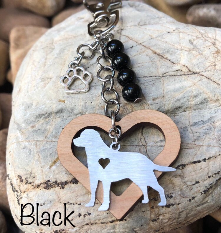 Labradorit Hund Schlüsselanhänger - Haustier Andenken Taschenanhänger Labrador Schmuck Hundeliebhaber Holz von ArtistCreationsKaren