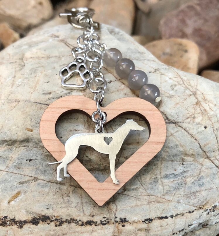 Windhund Schlüsselanhänger - Hunde Taschenanhänger Tier Andenken Schmuck Tierschmuck Windhund Schlüsselanhänger - Hunde Taschenanhänger Tier Andenken Schmuck Tierschmuck von ArtistCreationsKaren