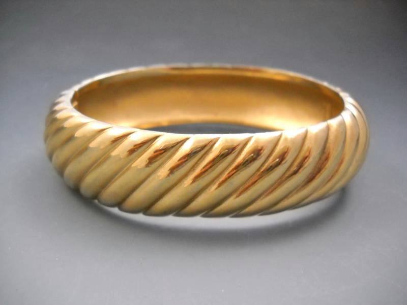 Krone Trifari Goldtone Vintage Klappbar Armband Sanft Verwendet von ArtisticInnerChi