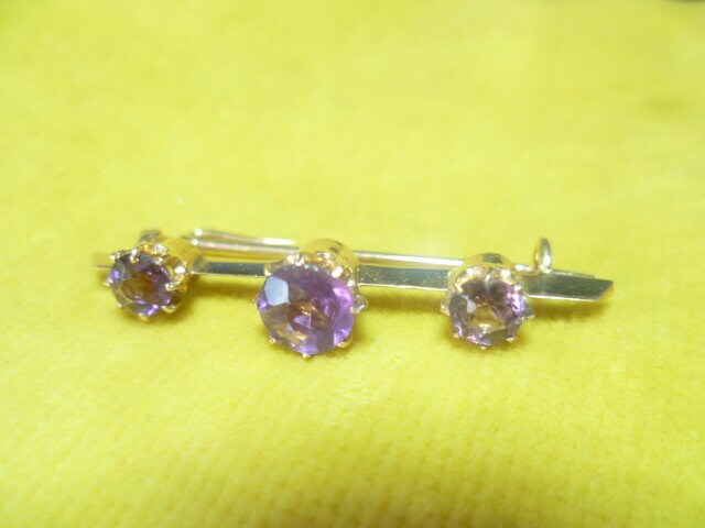 Geldanlage Gold 585 Amethyst Ca 1 Ca Stabbrosche Wohl Frankreich Oder England Art Nouveau Alleine Schon 185 Euro Kurse Steigend Geldanlage Gold 585 Amethyst Ca 1 Ca Stabbrosche Wohl Frankreich Oder England Art Nouveau Alleine Schon 185 Euro Kurse Steigend von Artkunst24