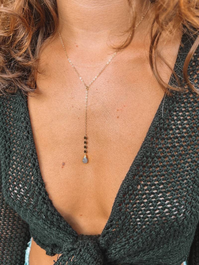 Labradorit Lariat Tropfen/14K Gold Filled 16" Labradorit Lariat Tropfen/14K Gold Filled 16" von ArtofSunshineJewelry