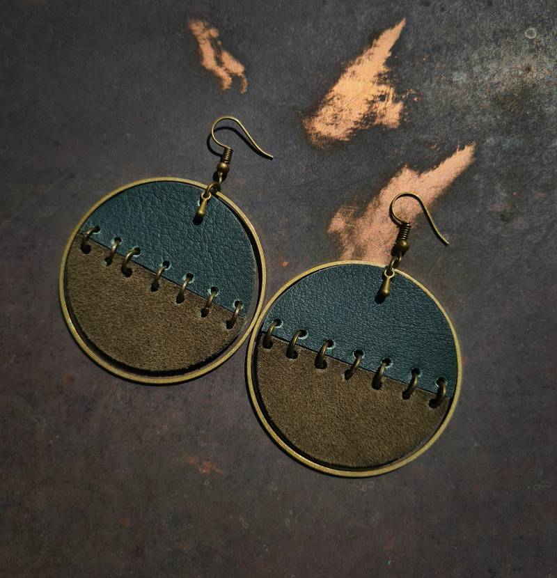 Vintage Ohrringe Hippie&boho Aus Echtem Leder von ArtsandcraftsByJunyi