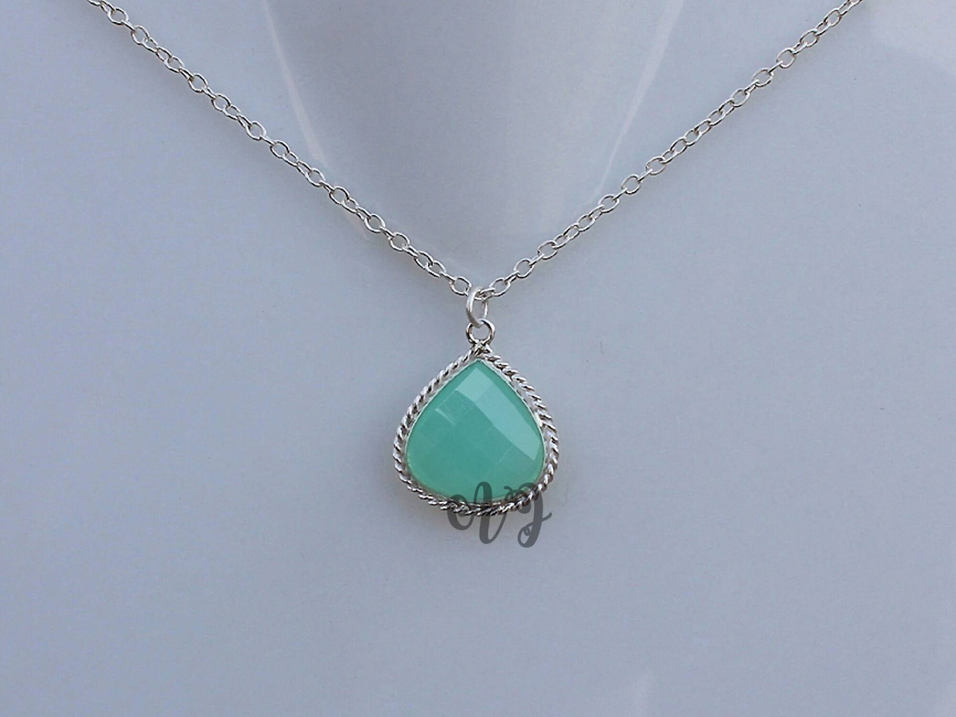 Aqua Hydro Quartz 12mm Herz Briolette 925 Sterling Silber Überzogene Strukturierte Lünette Anhänger Kette Halskette-Aqua Halskette von ArtsyjewelsForyou