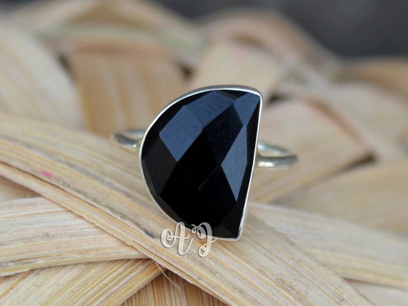 Natürlicher Schwarzer Onyx 11x15mm Halbkreis Checker Cut 925 Sterling Silber Überzogener Ring D-Form Halbmond Edelstein Valentinstag Geschenk von ArtsyjewelsForyou