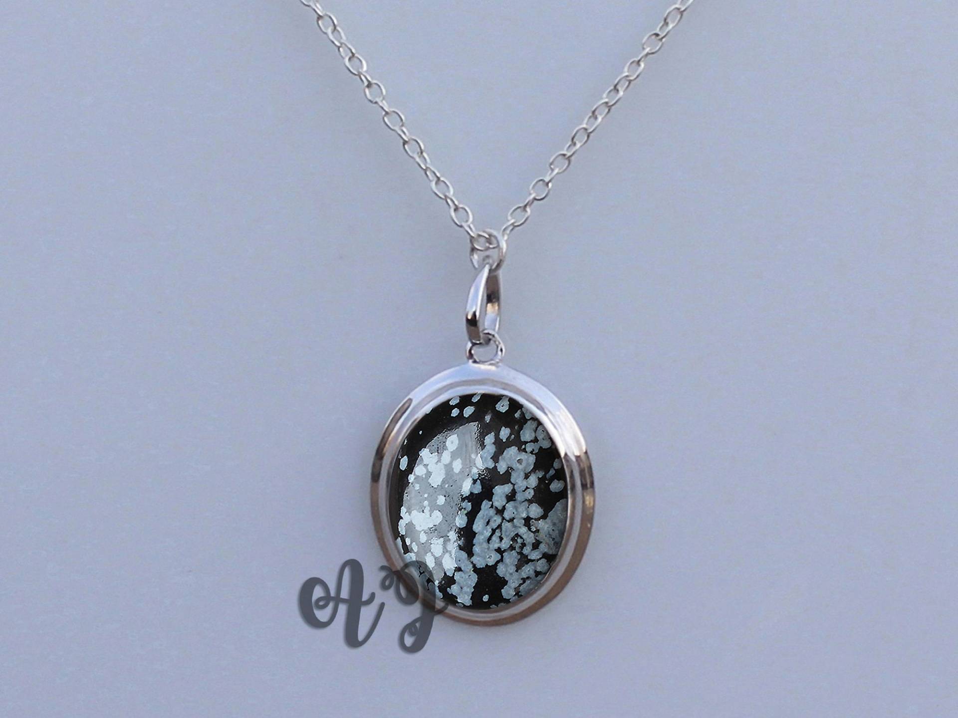 Schneeflocke Obsidian 16x20mm Oval Cabochon 925 Sterling Silber Rhodium Überzogene Lünette Anhänger Kette Halskette-Aaa Hochwertige Halskette von ArtsyjewelsForyou