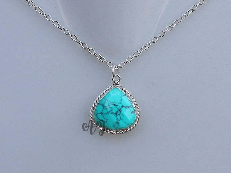 Stabilisierte Blaue Matrix Türkis 12mm Herz Briolette 925 Sterling Silber Überzogene Strukturierte Lünette Anhänger Halskette Blau Kette von ArtsyjewelsForyou
