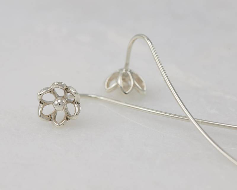 Silber Blumen Ohrringe-Sterling Baumeln Ohrringe-Lange Sterling Ohrringe - Einfädler Ohrringe von Artulia