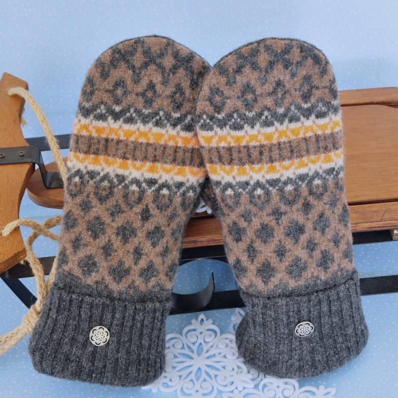 Fäustlinge/Pullover Mittens Schneeflocke Grau Tan Orange Luxe Polar Fleece Futter Buttons Repunziert von ArtyGirlz