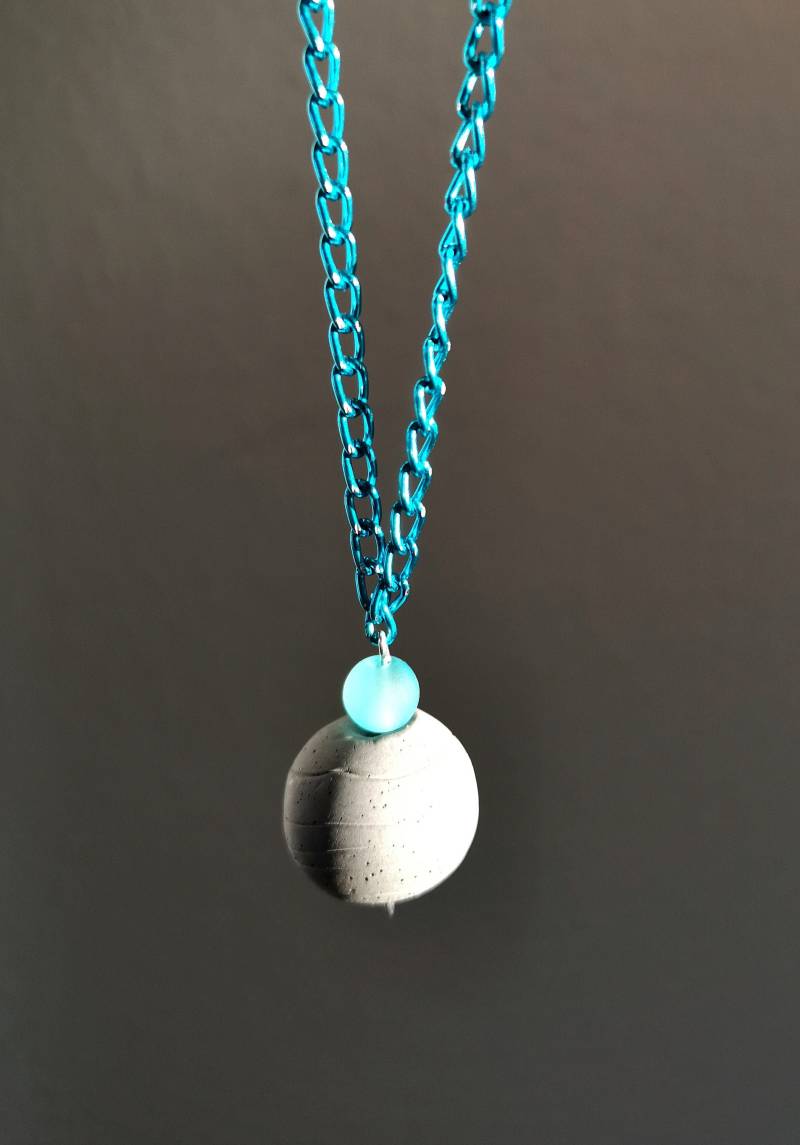 Kette "Brór" Mit Beton Und Glasperle von ArynsWelt