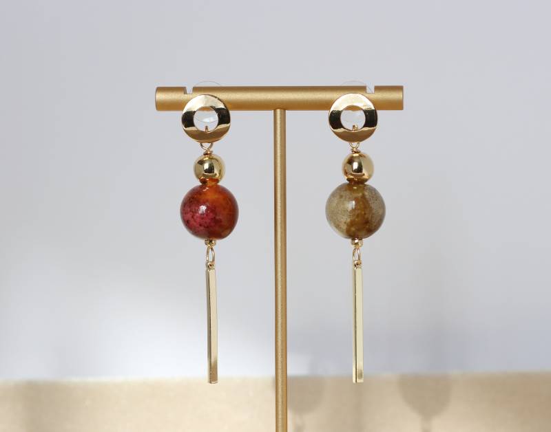 Keramikohrringe von AsBoldAsJewelry