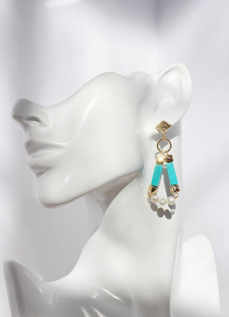 Ohrringe Aus Türkis Und Süßwasserperlen Ohrringe Aus Türkis Und Süßwasserperlen von AsBoldAsJewelry