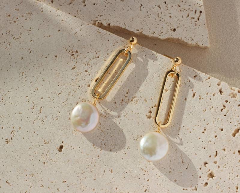 Ohrringe Mit Süßwasserperlen Ohrringe Mit Süßwasserperlen von AsBoldAsJewelry