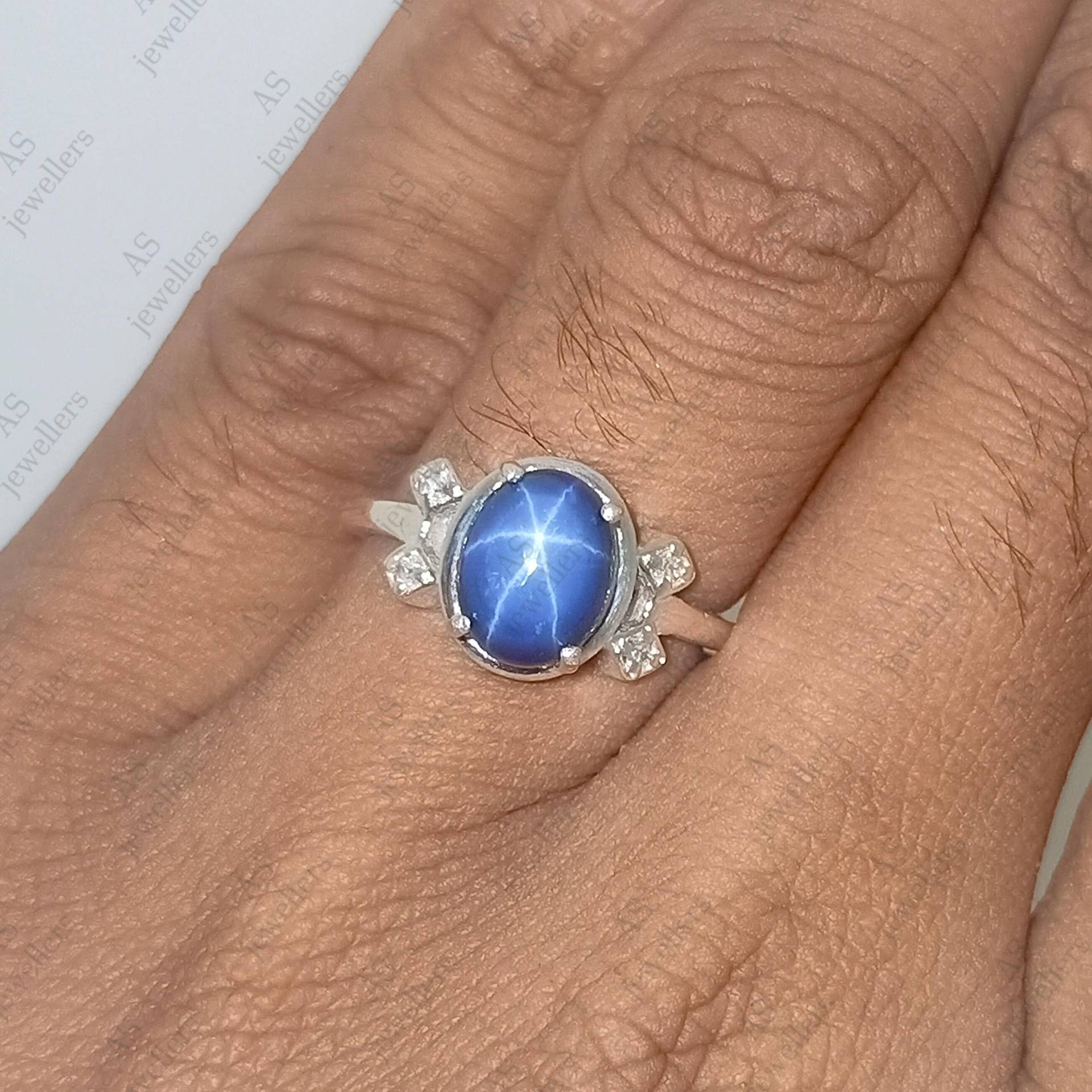 Einzigartiger Stern Blauer Saphir Ring, Verlobungsring, 925 Sterling Silber Ovaler Labrador Stapelbarer Frauen Geschenke, Alltagsringe von AsJewelersJaipur