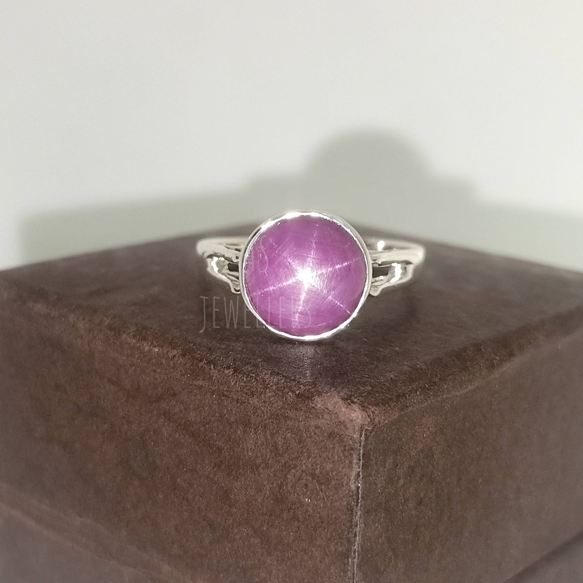 Vintage Natürliche Stern Rubin Ring, Edelstein Ringe, 925 Starling Silber, Frauen Zierliche Versprechen Statement Ring Für Sie, Herrenring von AsJewelersJaipur