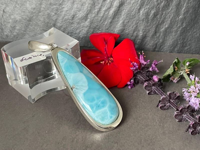 Sehr Schöner Larimar Anhänger in Extravagantem Design Mit Silber | 925 Sterling Farbkontrast von AscadeInternational