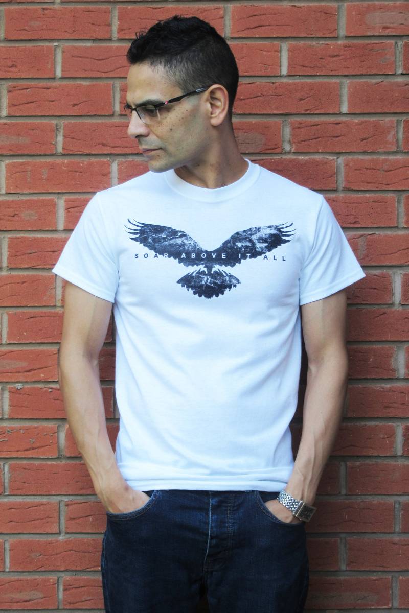 Soar Above It All - Rock/stars Signatur Adler T-Shirt Von Ascending Artz Apparel von AscendingArtz